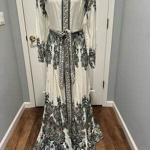 VENUS Long Sleeve Floral Dress in Cream and Green